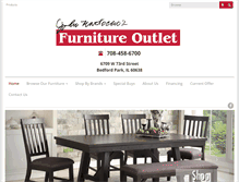 Tablet Screenshot of furnitureoutletbedfordpark.com